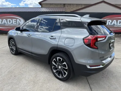 More photos of 2024 GMC Terrain SLT at Braden Chrysler Dodge Jeep Ram, OH