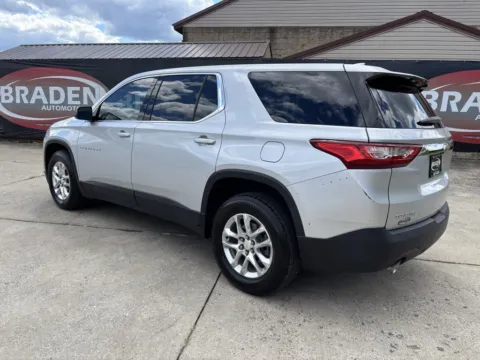 More photos of 2021 Chevrolet Traverse LS at Braden Chrysler Dodge Jeep Ram, OH