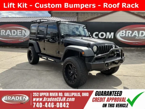 Black 2017 Jeep Wrangler Unlimited Rubicon for sale in Gallipolis, OH