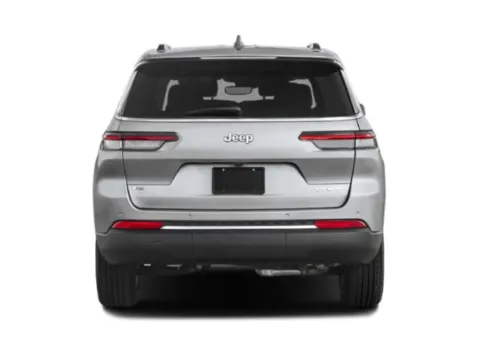 More photos of 2025 Jeep Grand Cherokee Limited 4x4 at Braden Chrysler Dodge Jeep Ram, OH