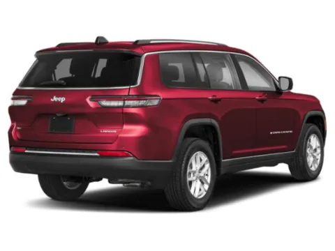 Another view of 2025 Jeep Grand Cherokee Limited 4x4 for sale in Gallipolis, OH at Braden Chrysler Dodge Jeep Ram