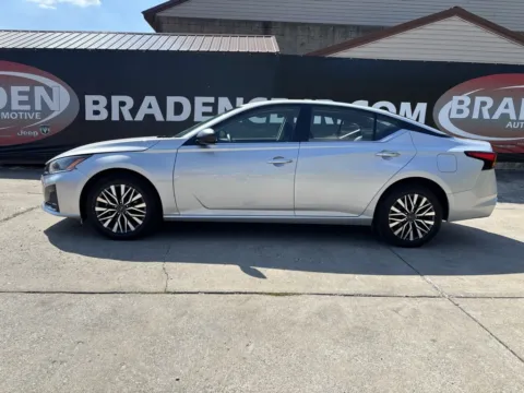 More photos of 2024 Nissan Altima 2.5 SV at Braden Chrysler Dodge Jeep Ram, OH