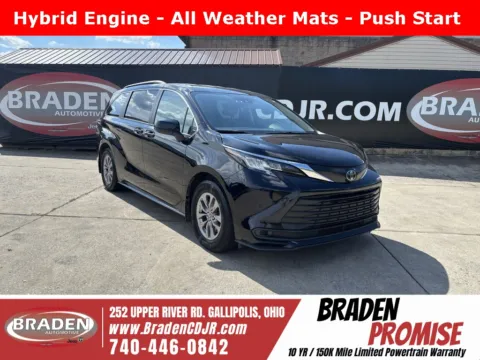 Black 2023 Toyota Sienna LE for sale in Gallipolis, OH