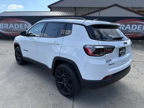More photos of 2025 Jeep Compass Latitude at Braden Chrysler Dodge Jeep Ram, OH