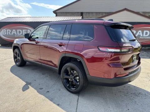 More photos of 2025 Jeep Grand Cherokee L Limited at Braden Chrysler Dodge Jeep Ram, OH