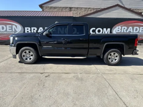 More photos of 2016 GMC Sierra 1500 SLE at Braden Chrysler Dodge Jeep Ram, OH