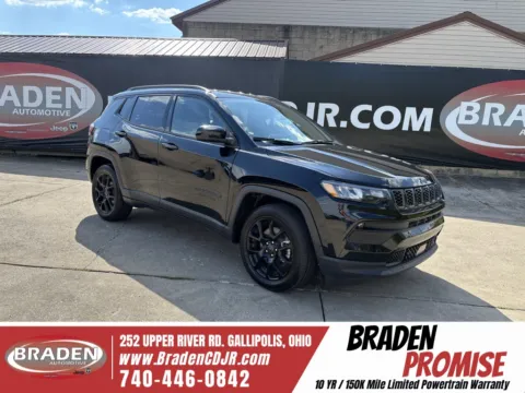 Black 2026 Jeep Compass Latitude for sale in Gallipolis, OH
