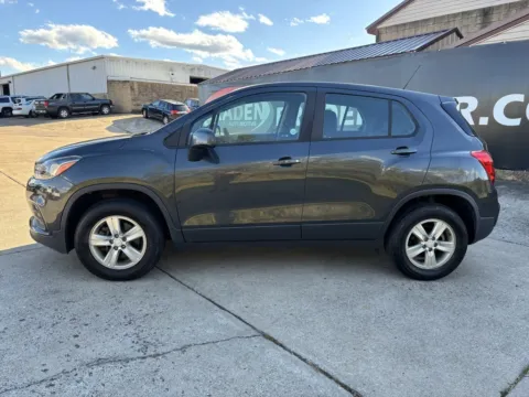 More photos of 2020 Chevrolet Trax LS at Braden Chrysler Dodge Jeep Ram, OH