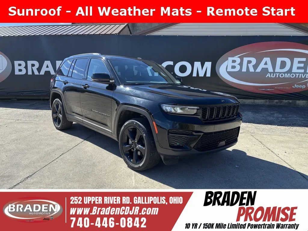Black 2023 Jeep Grand Cherokee Altitude for sale in Gallipolis, OH