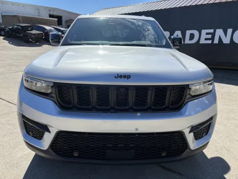 Photos of 2025 Jeep Grand Cherokee Limited for sale in Gallipolis, OH at Braden Chrysler Dodge Jeep Ram