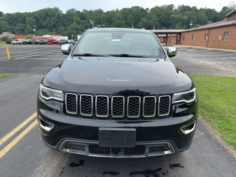 Photos of 2022 Jeep Grand Cherokee WK Limited for sale in Gallipolis, OH at Braden Chrysler Dodge Jeep Ram