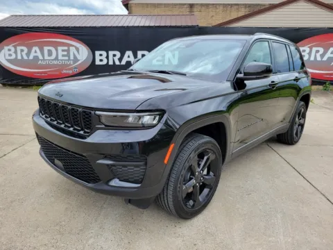 Another view of 2025 Jeep Grand Cherokee Altitude X for sale in Gallipolis, OH at Braden Chrysler Dodge Jeep Ram
