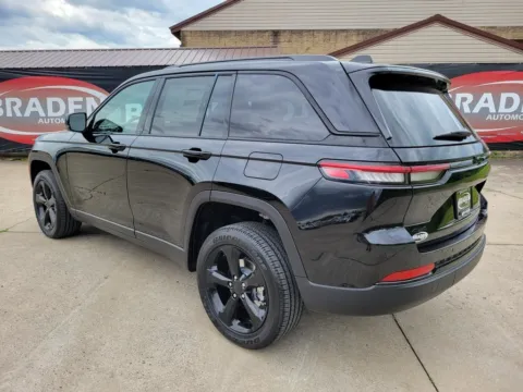 More photos of 2025 Jeep Grand Cherokee Altitude X at Braden Chrysler Dodge Jeep Ram, OH