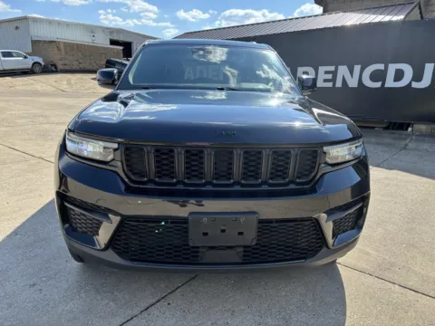 Photos of 2023 Jeep Grand Cherokee Altitude for sale in Gallipolis, OH at Braden Chrysler Dodge Jeep Ram