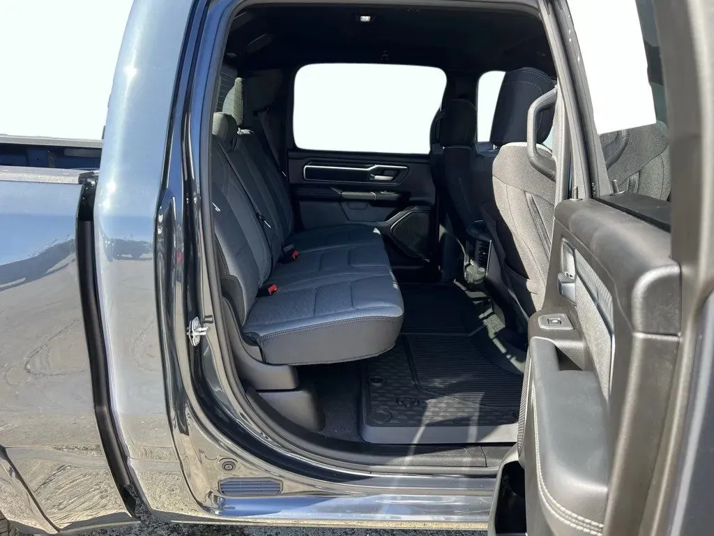 2026 RAM 1500 Big Horn/Lone Star - Photo 31