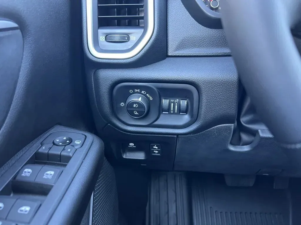 2026 RAM 1500 Big Horn/Lone Star - Photo 13