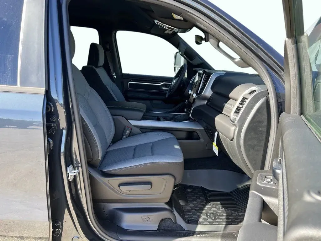 2026 RAM 1500 Big Horn/Lone Star - Photo 26