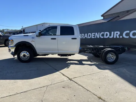 More photos of 2026 Ram 3500 Tradesman at Braden Chrysler Dodge Jeep Ram, OH