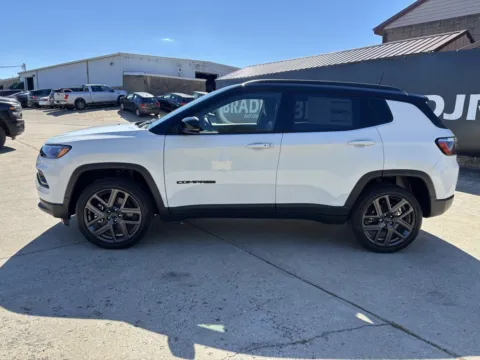 More photos of 2026 Jeep Compass Limited at Braden Chrysler Dodge Jeep Ram, OH