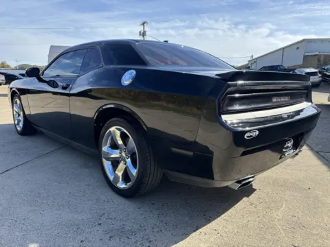 More photos of 2014 Dodge Challenger SXT at Braden Chrysler Dodge Jeep Ram, OH