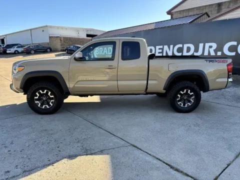 More photos of 2016 Toyota Tacoma TRD Sport at Braden Chrysler Dodge Jeep Ram, OH