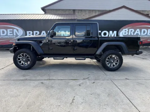 More photos of 2022 Jeep Gladiator Sport at Braden Chrysler Dodge Jeep Ram, OH