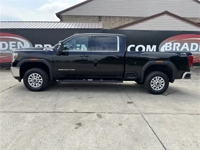 More photos of 2023 GMC Sierra 2500HD SLE at Braden Chrysler Dodge Jeep Ram, OH