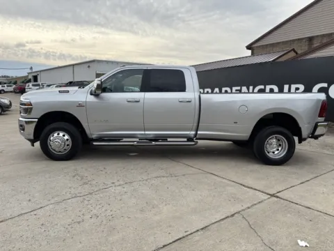 More photos of 2026 Ram 3500 Laramie at Braden Chrysler Dodge Jeep Ram, OH
