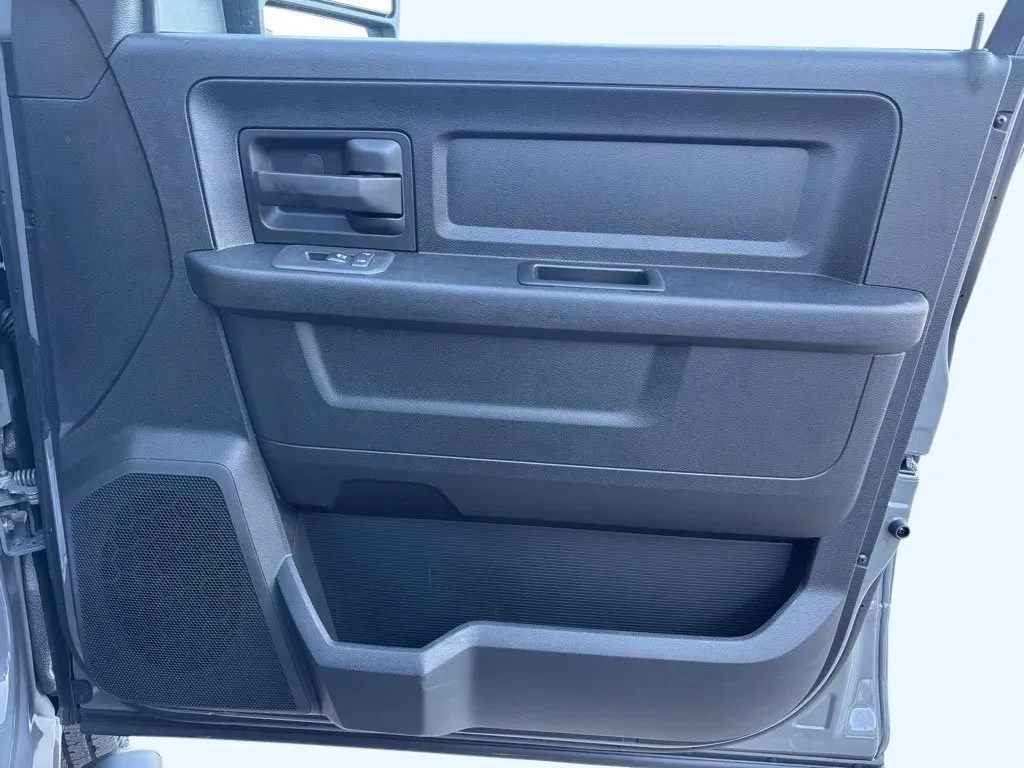 2026 RAM 2500 Tradesman - Photo 29