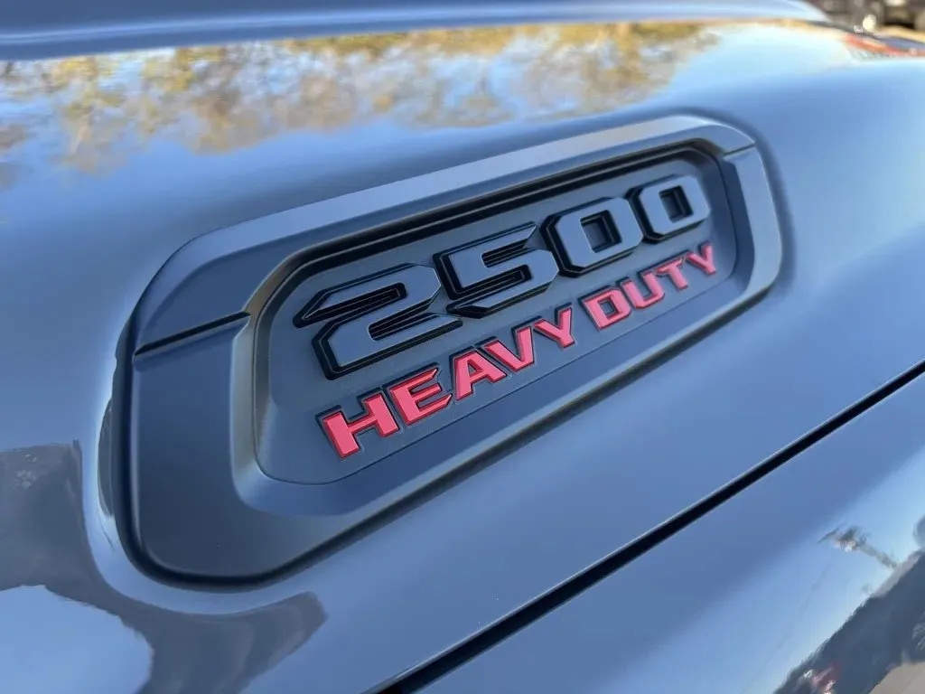 2026 RAM 2500 Tradesman - Photo 9