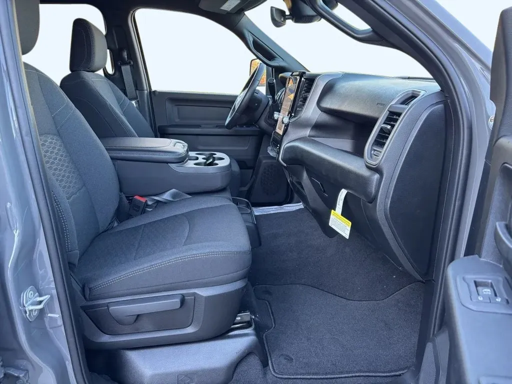 2026 RAM 2500 Tradesman - Photo 31