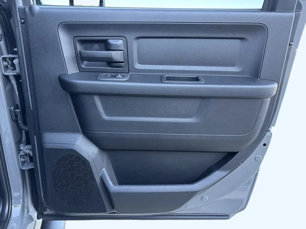 2026 RAM 2500 Tradesman - Photo 26