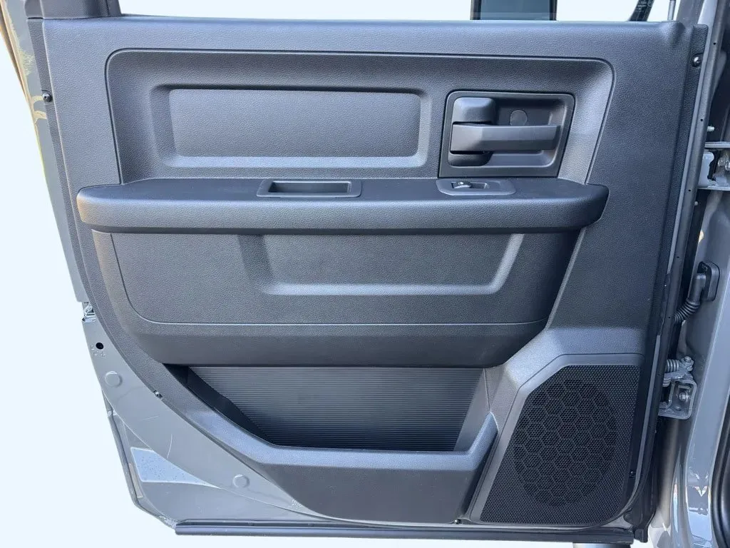 2026 RAM 2500 Tradesman - Photo 23
