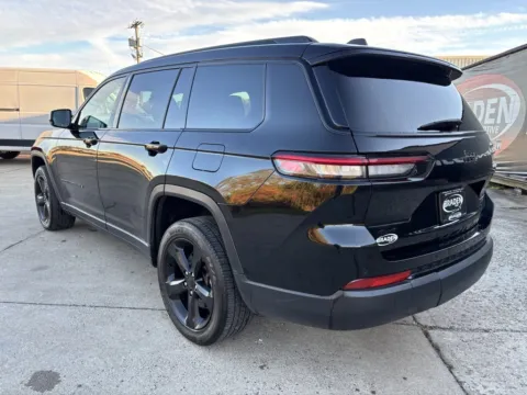 More photos of 2024 Jeep Grand Cherokee L Altitude X at Braden Chrysler Dodge Jeep Ram, OH