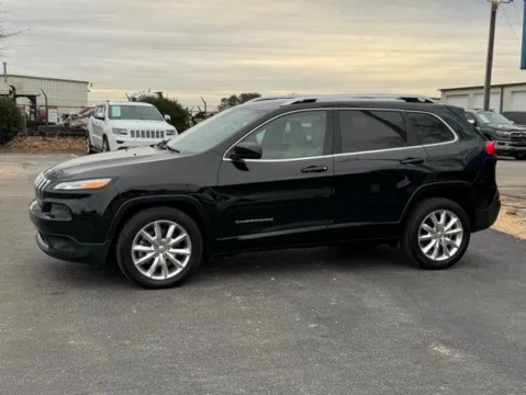 More photos of 2017 Jeep Cherokee Limited at Frontline Motors Clayton, NC