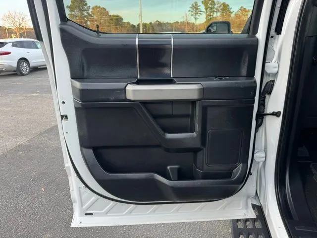 2018 Ford F-150 Raptor - Photo 14