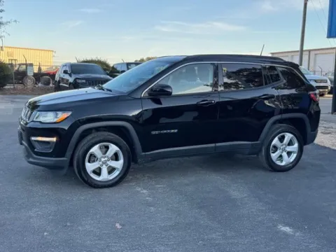 More photos of 2021 Jeep Compass Latitude at Frontline Motors Clayton, NC