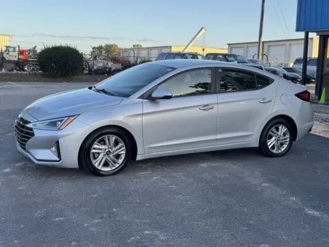 More photos of 2020 Hyundai Elantra SEL at Frontline Motors Clayton, NC