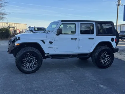 More photos of 2018 Jeep Wrangler Unlimited Sahara at Frontline Motors Clayton, NC