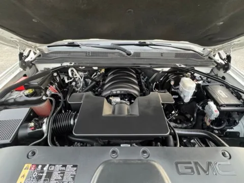 Photos of 2019 GMC Yukon XL SLT for sale in Clayton, NC at Frontline Motors Clayton