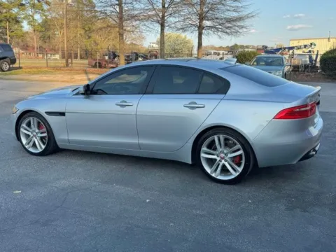 More photos of 2017 Jaguar XE 35t Prestige at Frontline Motors Clayton, NC