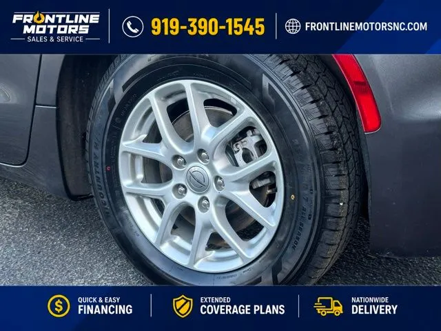 2022 Chrysler Pacifica Touring L - Photo 22