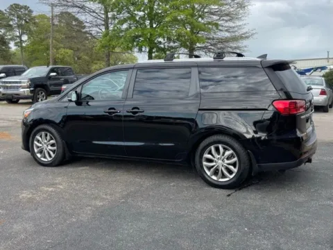 More photos of 2019 Kia Sedona EX at Frontline Motors Clayton, NC