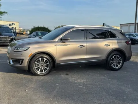 More photos of 2020 Lincoln Nautilus Reserve at Frontline Motors Clayton, NC