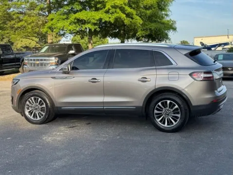 More photos of 2020 Lincoln Nautilus Reserve at Frontline Motors Clayton, NC