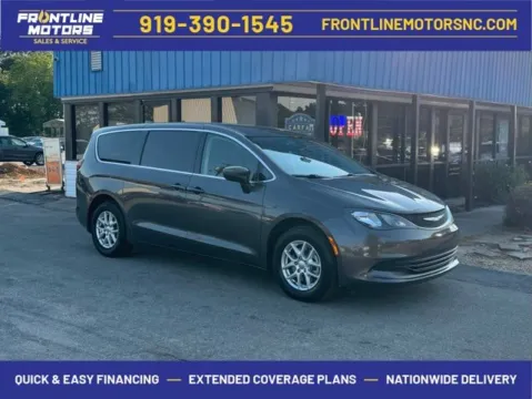 Silver 2017 Chrysler Pacifica Touring for sale in Clayton, NC
