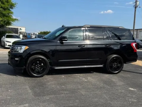 More photos of 2021 Ford Expedition XLT at Frontline Motors Clayton, NC