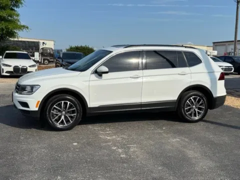 More photos of 2020 Volkswagen Tiguan 2.0T SE at Frontline Motors Clayton, NC
