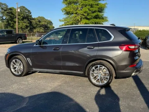 More photos of 2022 BMW X5 xDrive40i at Frontline Motors Clayton, NC