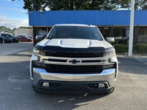 Another view of 2020 Chevrolet Silverado 1500 LT for sale in Clayton, NC at Frontline Motors Clayton